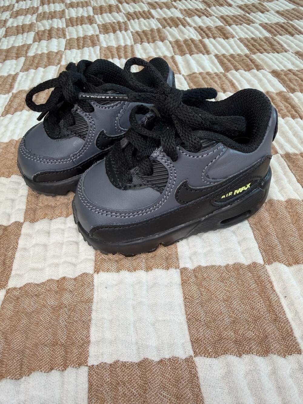Nike Air Max 90 Dark Grey Black Toddler Sneakers